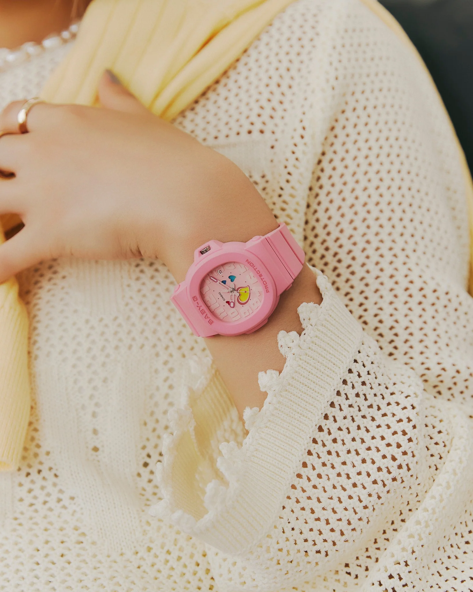 CASIO BABY-G BGA-10-4ADR PLAYFUL HEARTS ANALOG WOMEN WATCH - Image 5