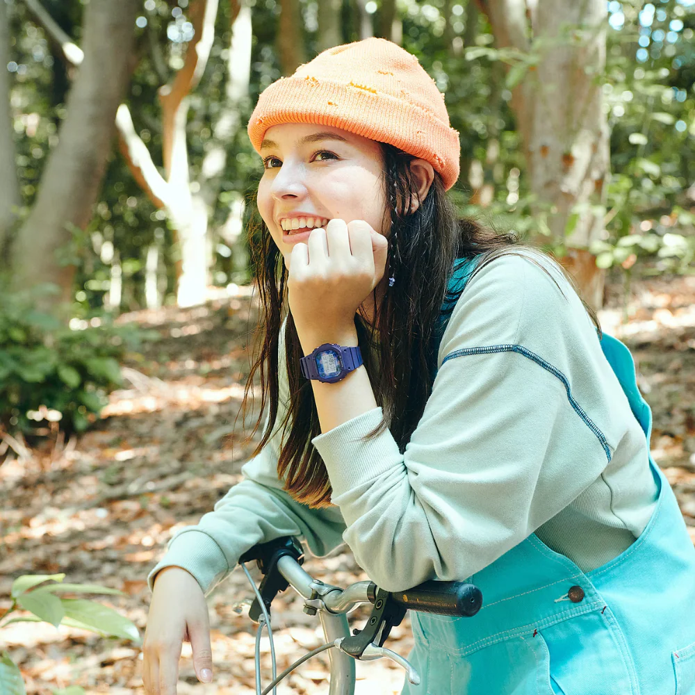 CASIO BABY-G BGD-565RP-2DR FLORAL THEME BLUE WOMEN WATCH - Image 2