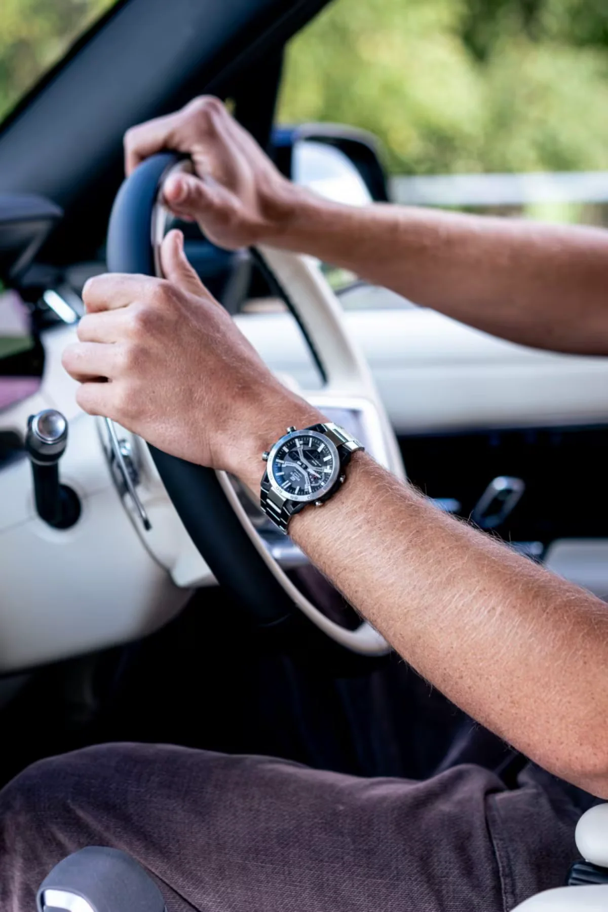 CASIO EDIFICE ECB-2000D-1ADF SOSPENSIONE MEN WATCH - Image 9