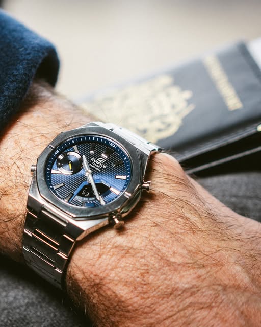 CASIO EDIFICE ECB-S10D-2ADF SMARTPHONE LINK MEN WATCH - Image 8