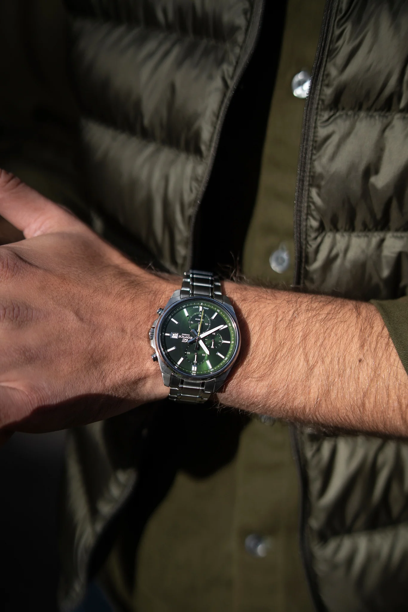 CASIO EDIFICE EFV-610D-3CVUDF STANDARD CHRONOGRAPH MEN WATCH - Image 8