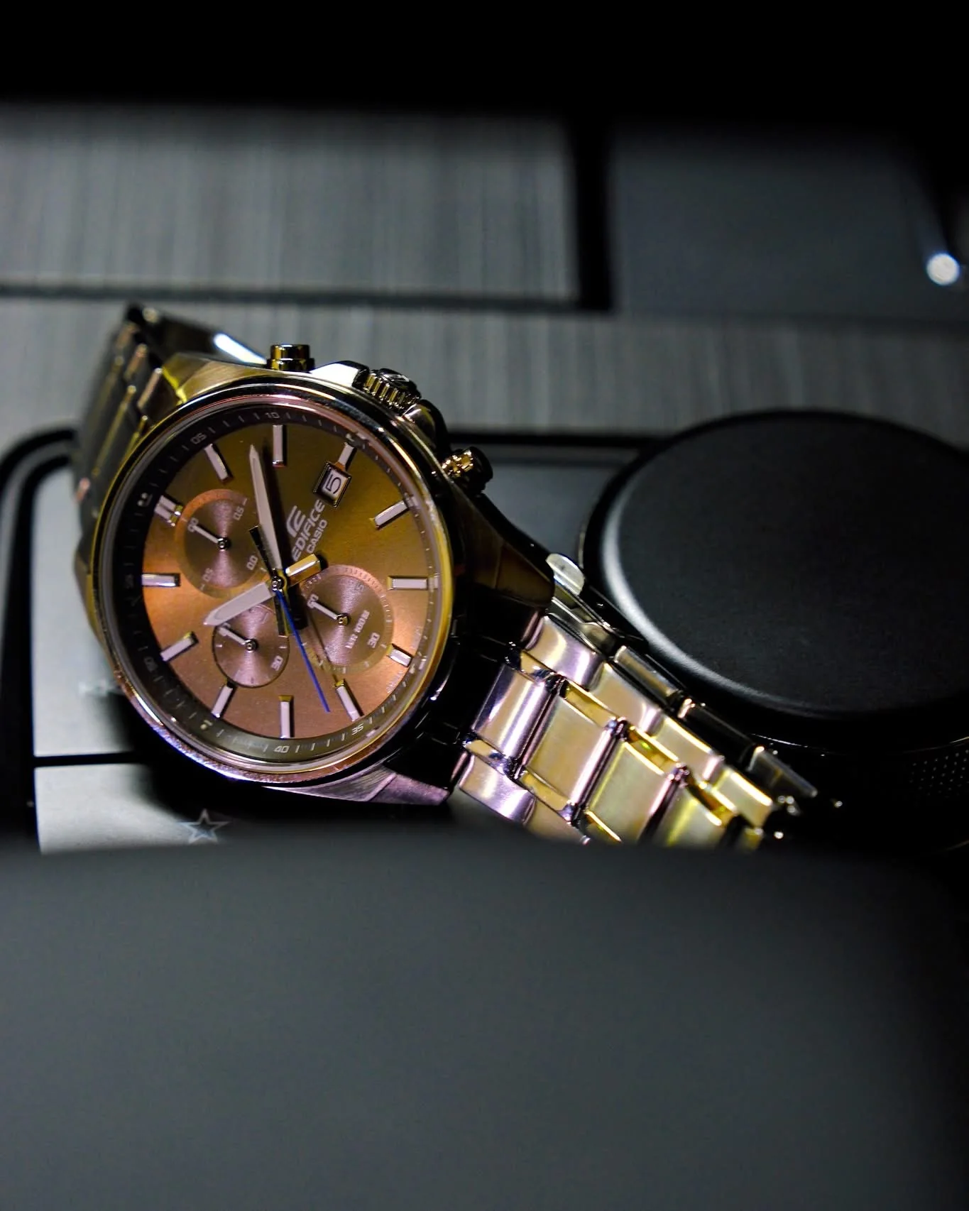 CASIO EDIFICE EFV-610D-5CVUDF STANDARD CHRONOGRAPH MEN WATCH - Image 3