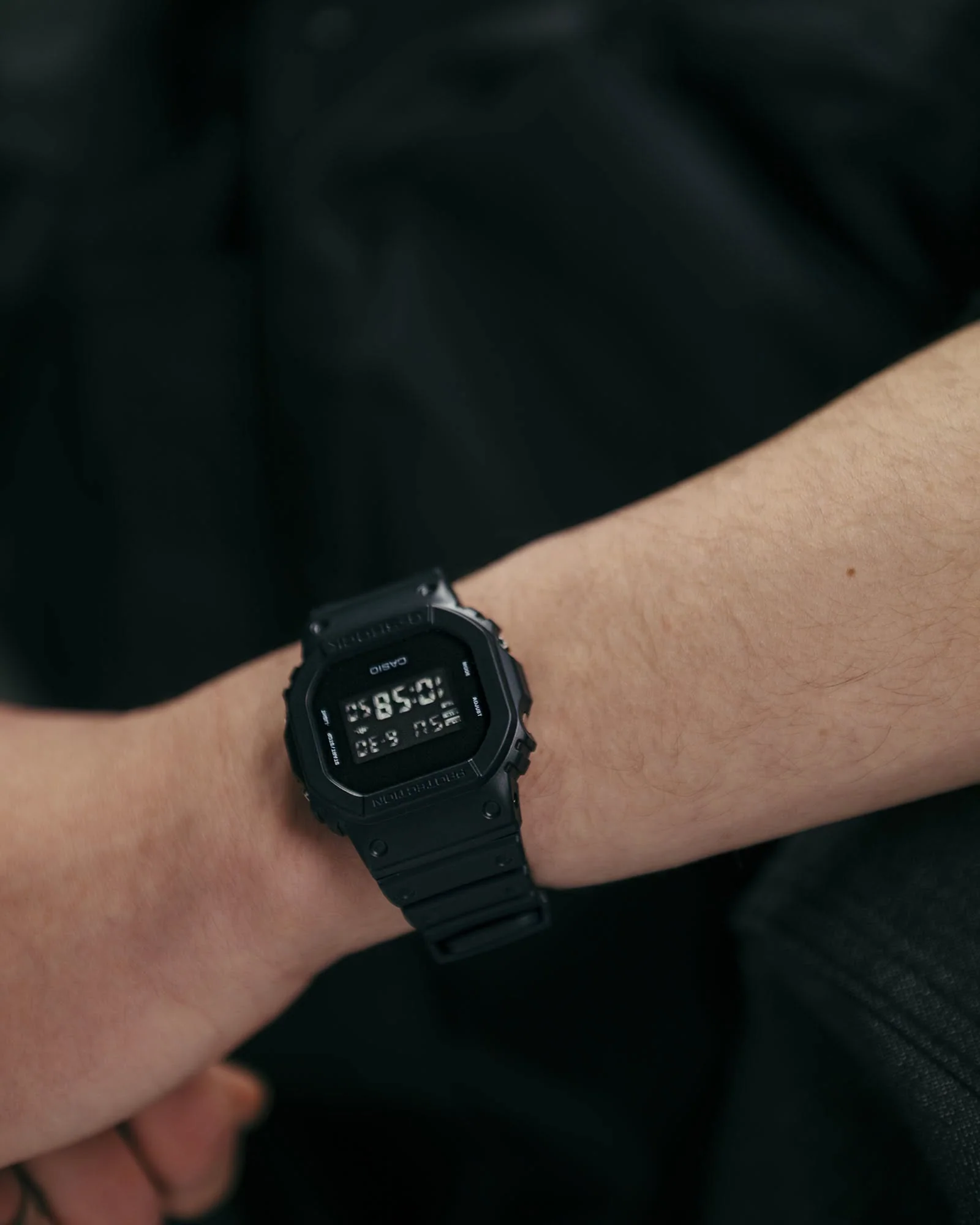 CASIO G-SHOCK DW-5600UBB-1DR SPECIAL COLOR MODELS BLACK WATCH - Image 12