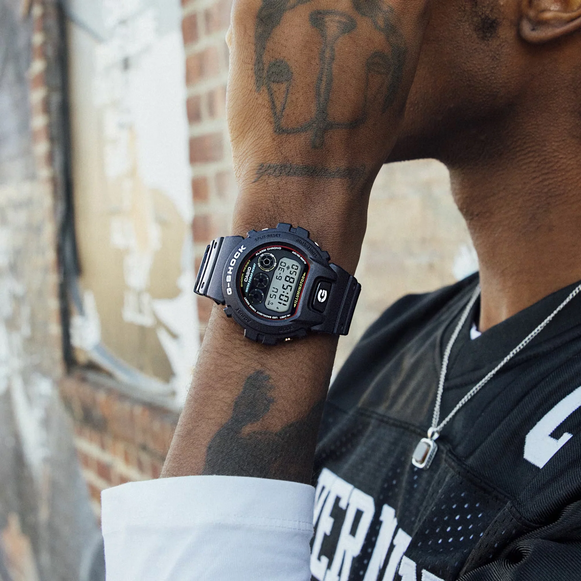 CASIO G-SHOCK DW-6900RL-1DR STANDARD DIGITAL BLACK WATCH - Image 9