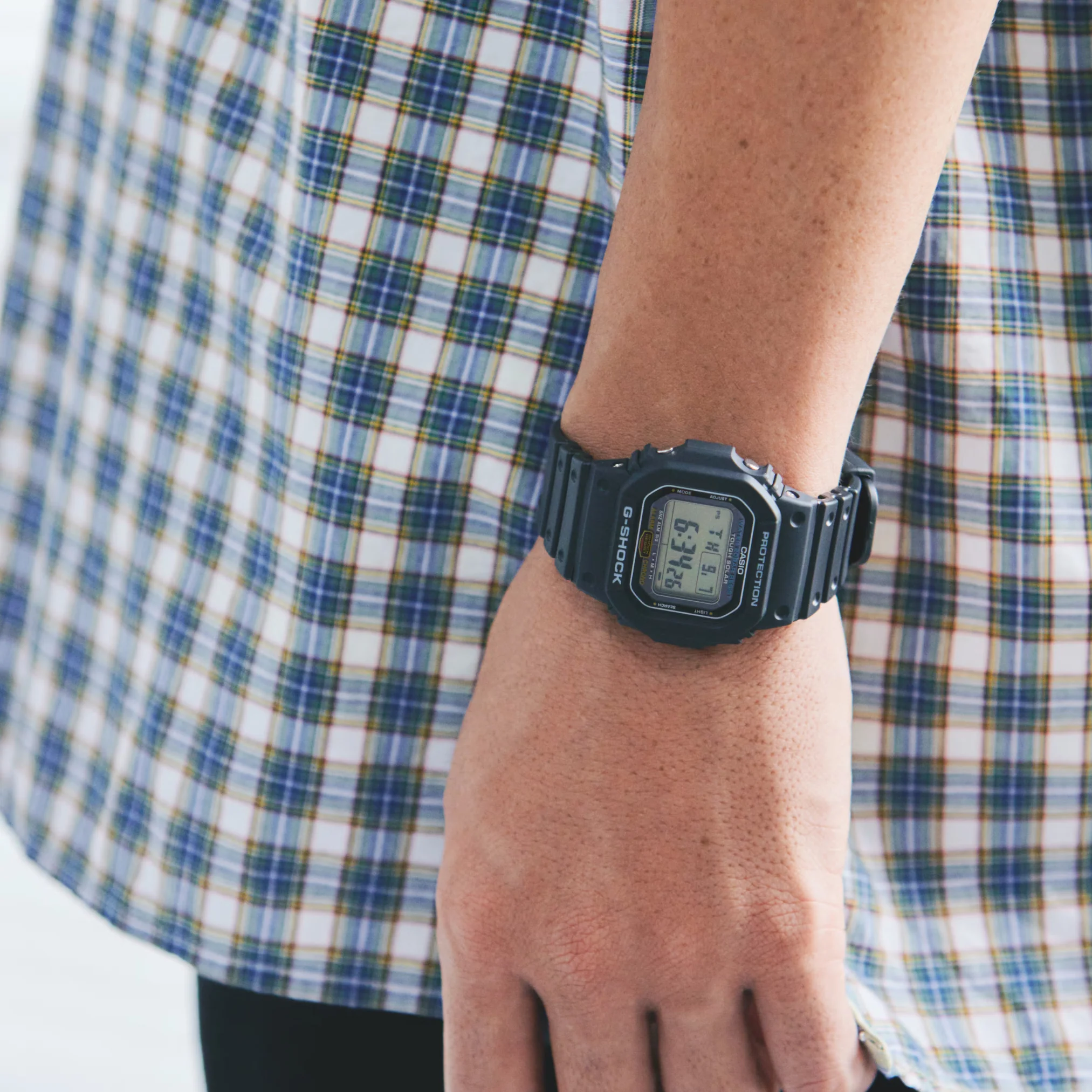 CASIO G-SHOCK G-5600UE-1DR DIGITAL BLACK MEN WATCH - Image 8