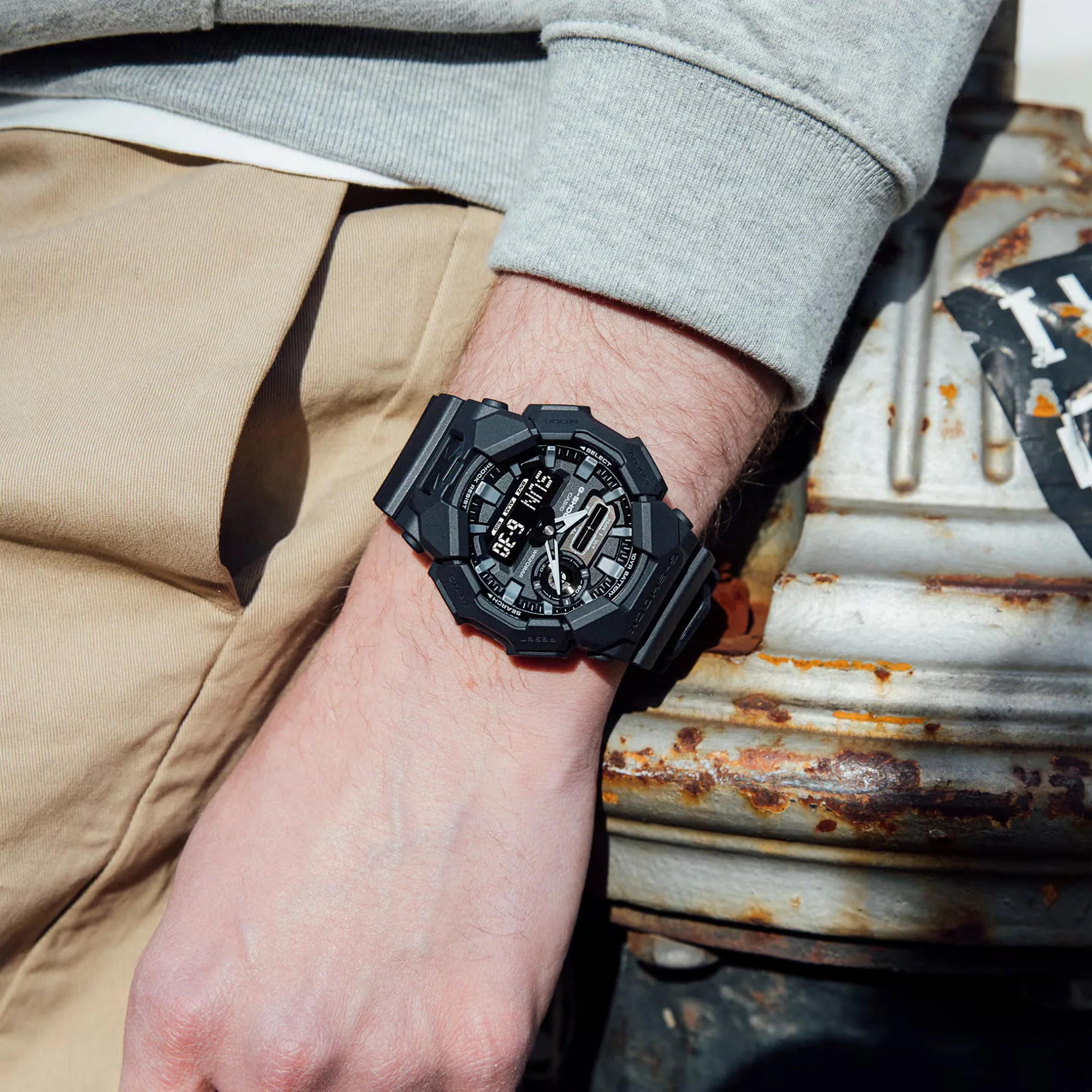 CASIO G-SHOCK GA-010-1A1DR STANDARD ANALOG-DIGITAL BLACK WATCH - Image 2