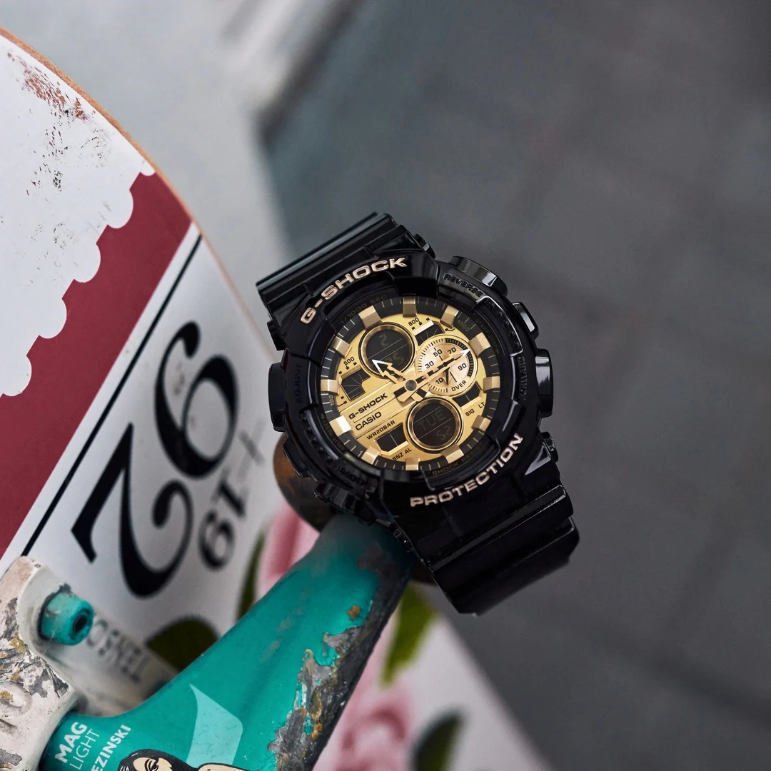 CASIO G-SHOCK GA-140GB-1A1DR SPECIAL COLOUR MODELS BLACK GOLD WATCH - Image 6