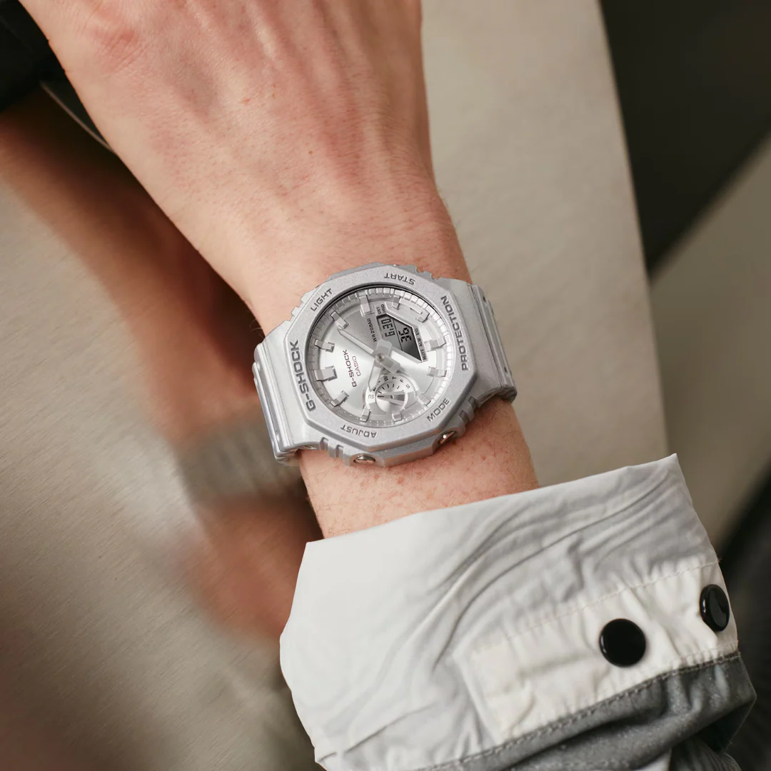CASIO G-SHOCK GA-2100FF-8ADR ANALOG-DIGITAL METALLIC SILVER WATCH - Image 8