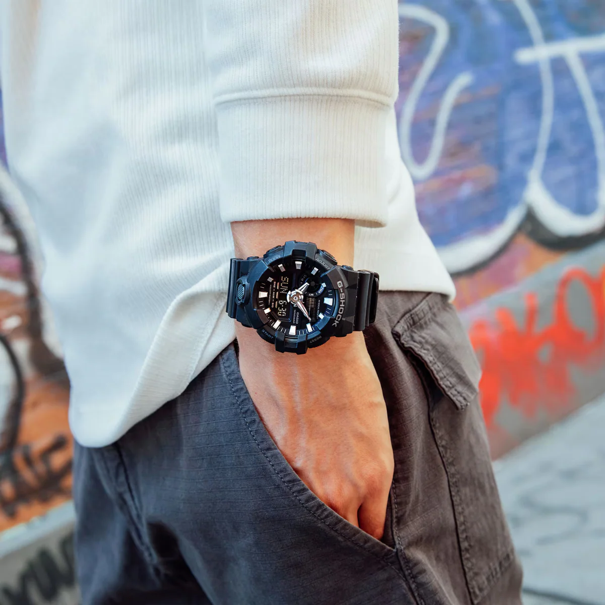 CASIO G-SHOCK GA-700-1BDR STANDARD ANALOG-DIGITAL BLACK WATCH - Image 4
