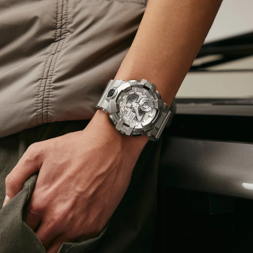 CASIO G-SHOCK GA-700FF-8ADR STANDARD ANALOG-DIGITAL METALLIC SILVER WATCH - Image 8