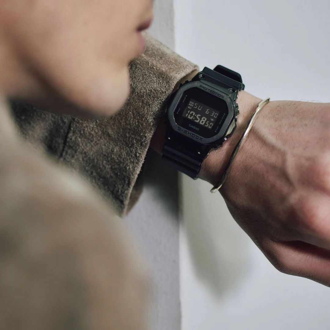 CASIO G-SHOCK GM-5600UB-1DR DIGITAL BLACK WATCH - Image 7