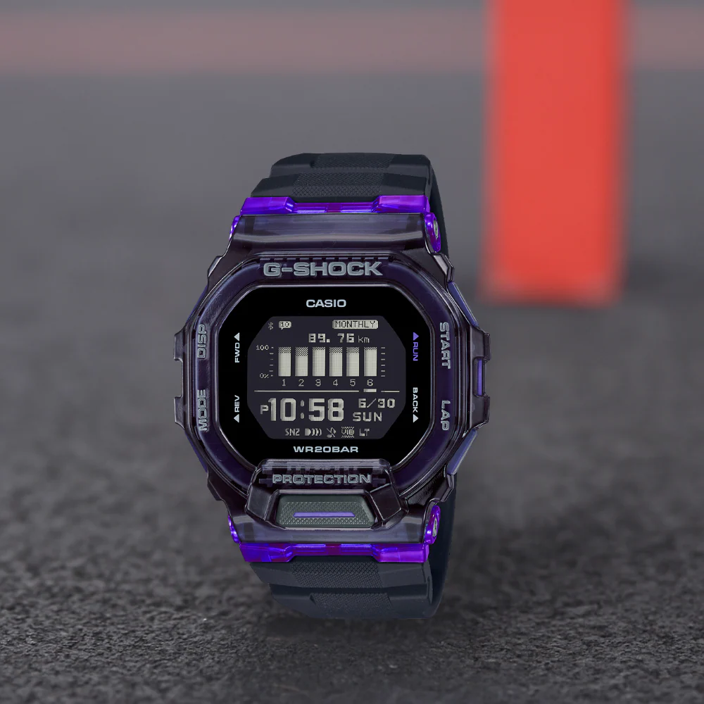 CASIO G-SHOCK SPORTS GBD-200SM-1A6DR DIGITAL SPECIAL COLOUR MODELS PURPLE WATCH - Image 2