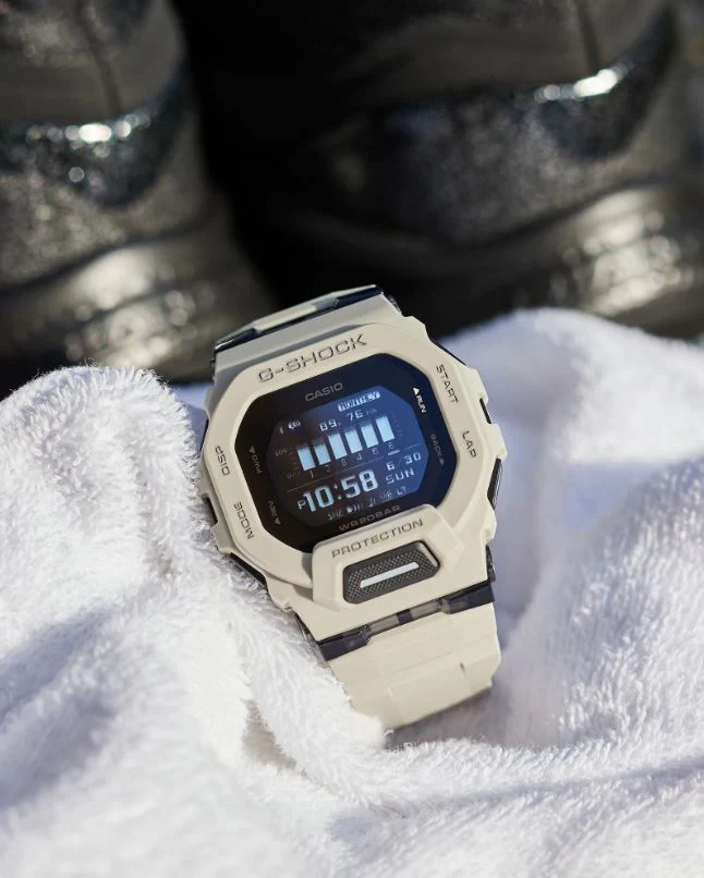 CASIO G-SHOCK SPORTS GBD-200UU-9DR DIGITAL GREY WATCH - Image 2