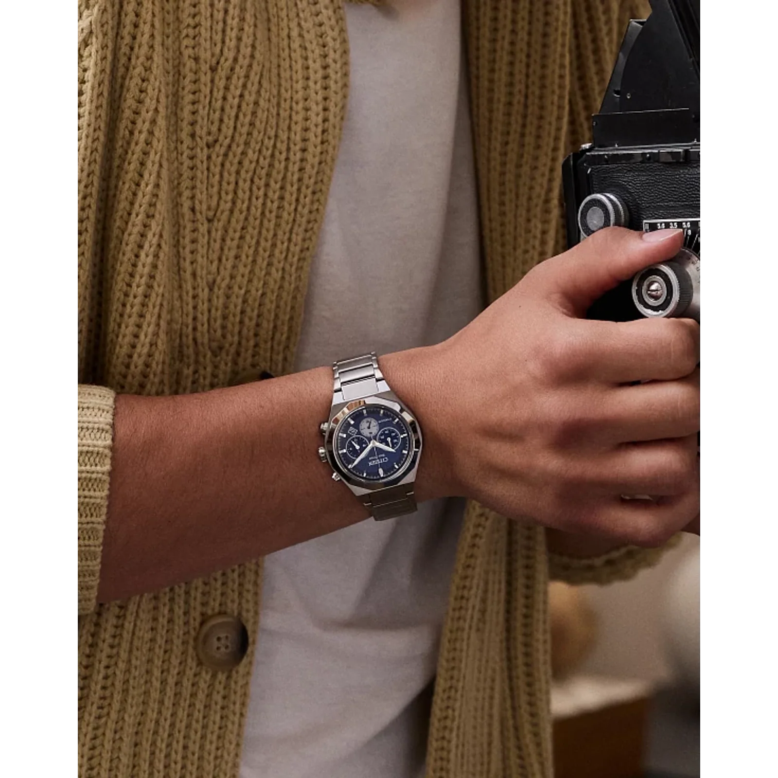 CITIZEN CA4691-59L SUPER TITANIUM ECO-DRIVE CHRONOGRAPH MEN WATCH - Image 5