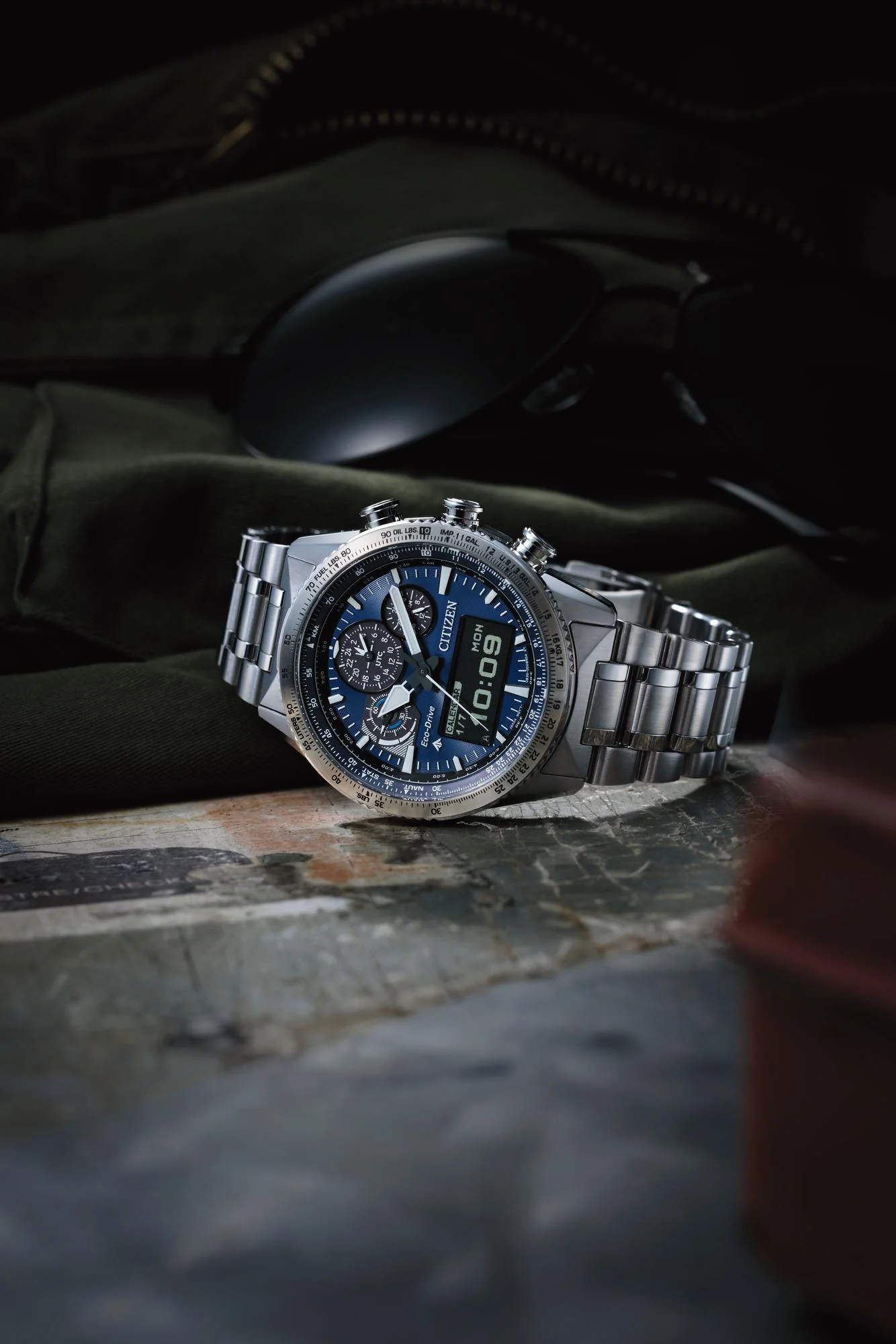 CITIZEN JV2000-51L PROMASTER ECO-DRIVE CHRONOGRAPH MEN WATCH - Image 3