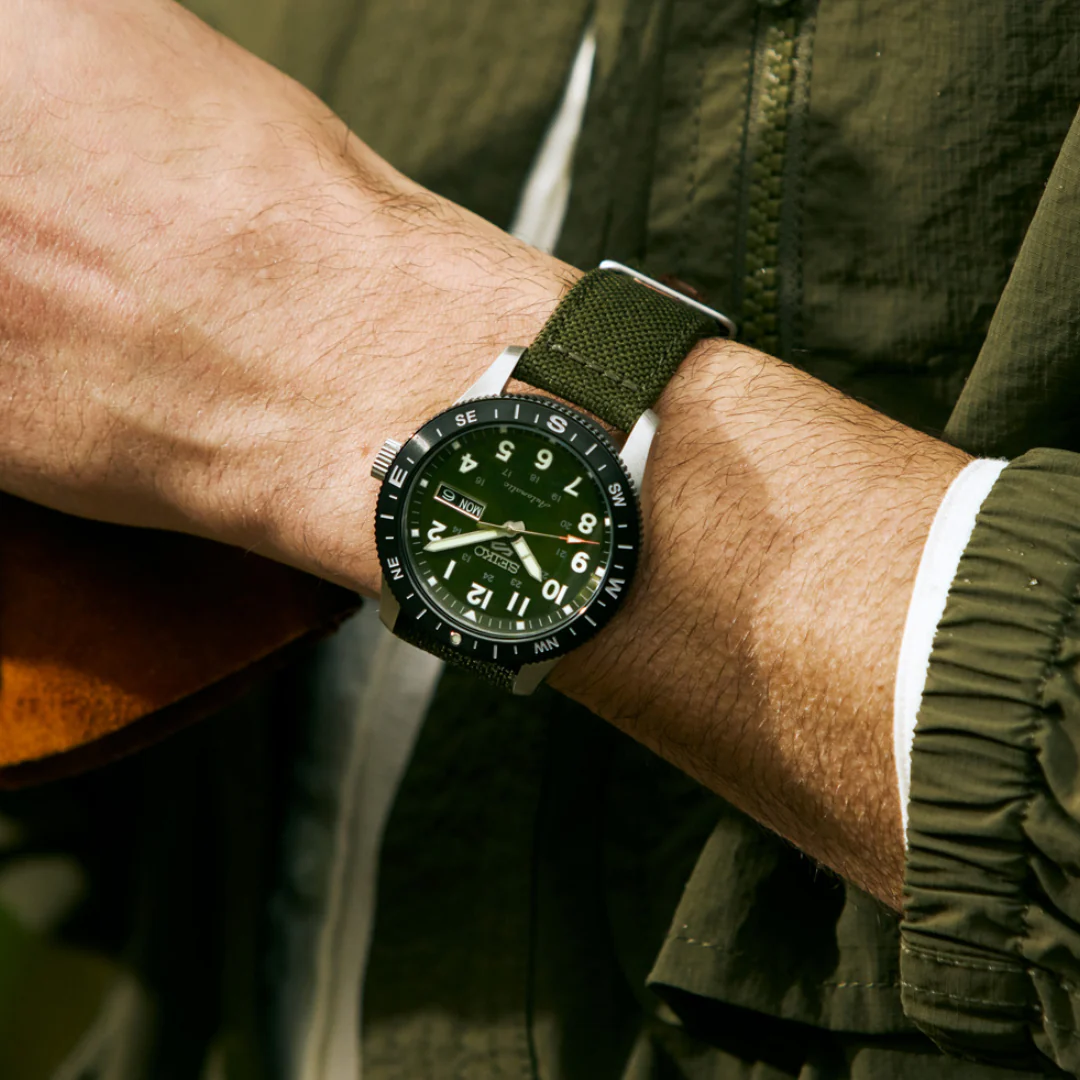 SEIKO 5 SPORTS HDB008K1 FIELD AUTOMATIC MEN WATCH - Image 4