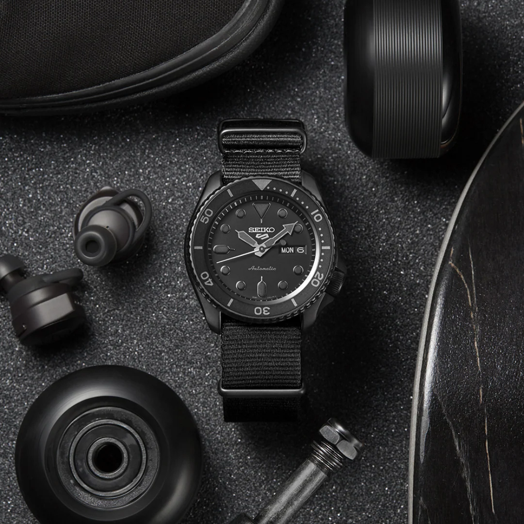 SEIKO 5 SPORTS SRPD79K1 AUTOMATIC STEALTH BLACK MEN WATCH - Image 3