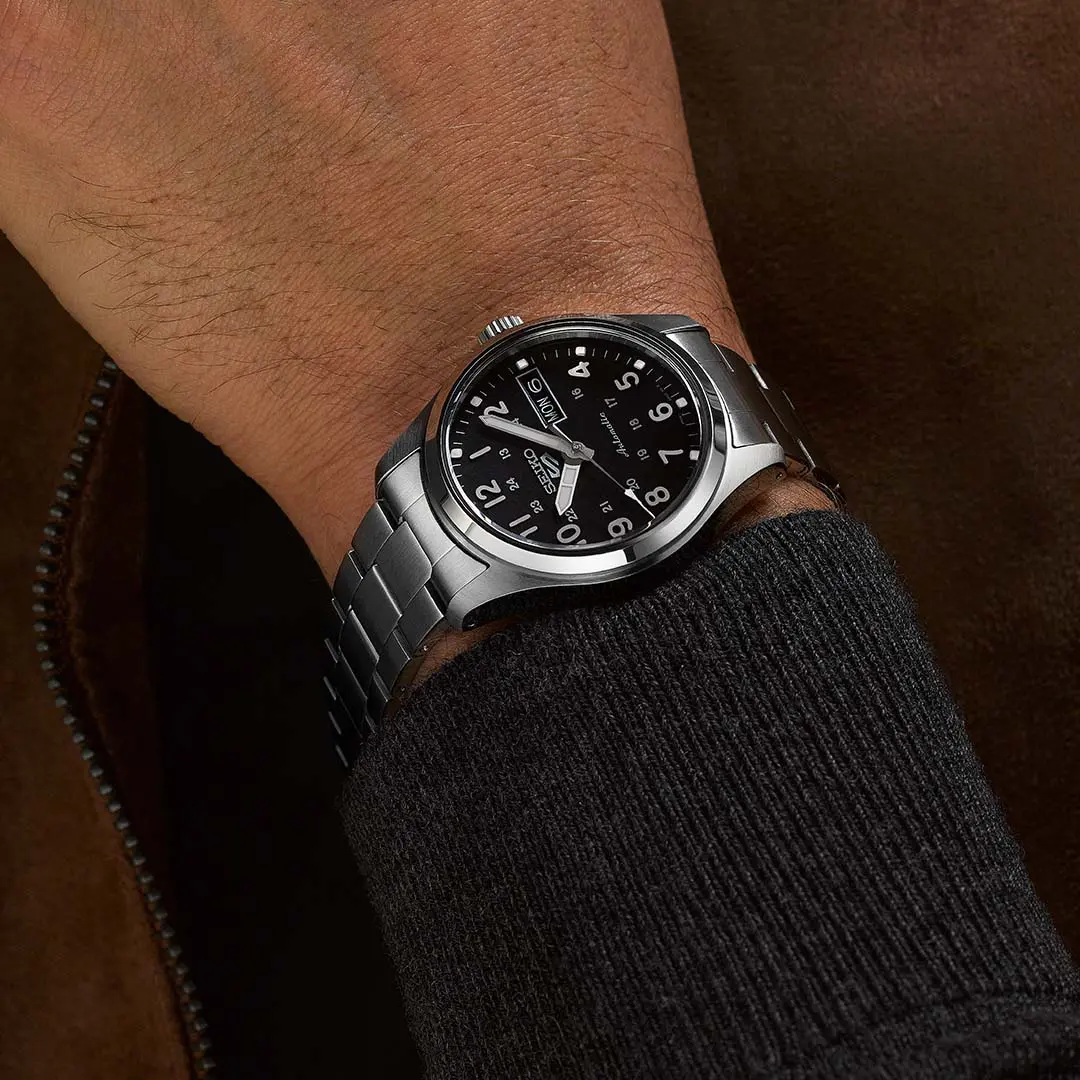 SEIKO 5 SPORTS SRPJ81K1 "IN THE METAL" MIDFIELD SPORTS SERIES MEN WATCH - Image 2