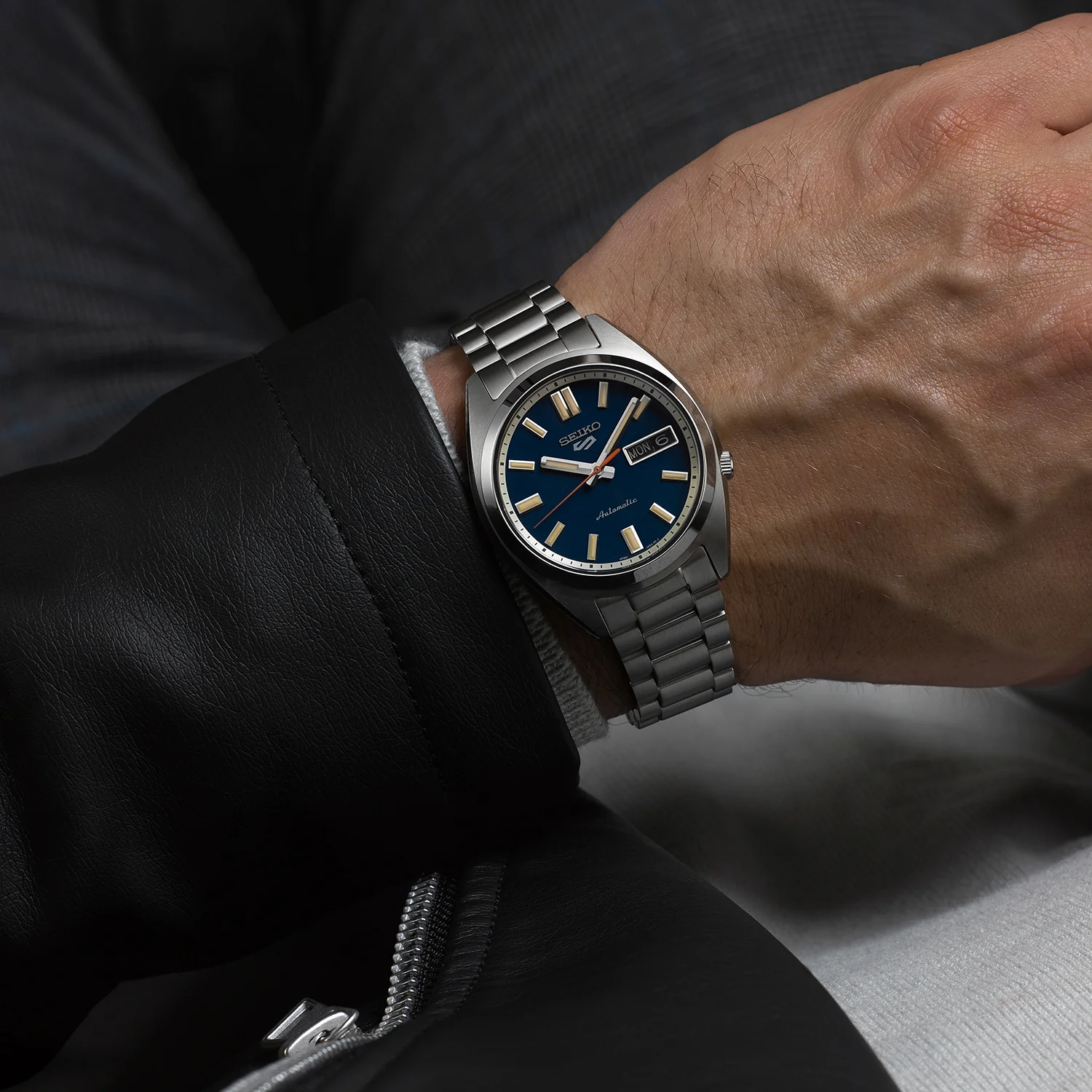 SEIKO 5 SPORTS SRPK87K1 SNXS 'RINSE BLUE' AUTOMATIC MEN WATCH - Image 4