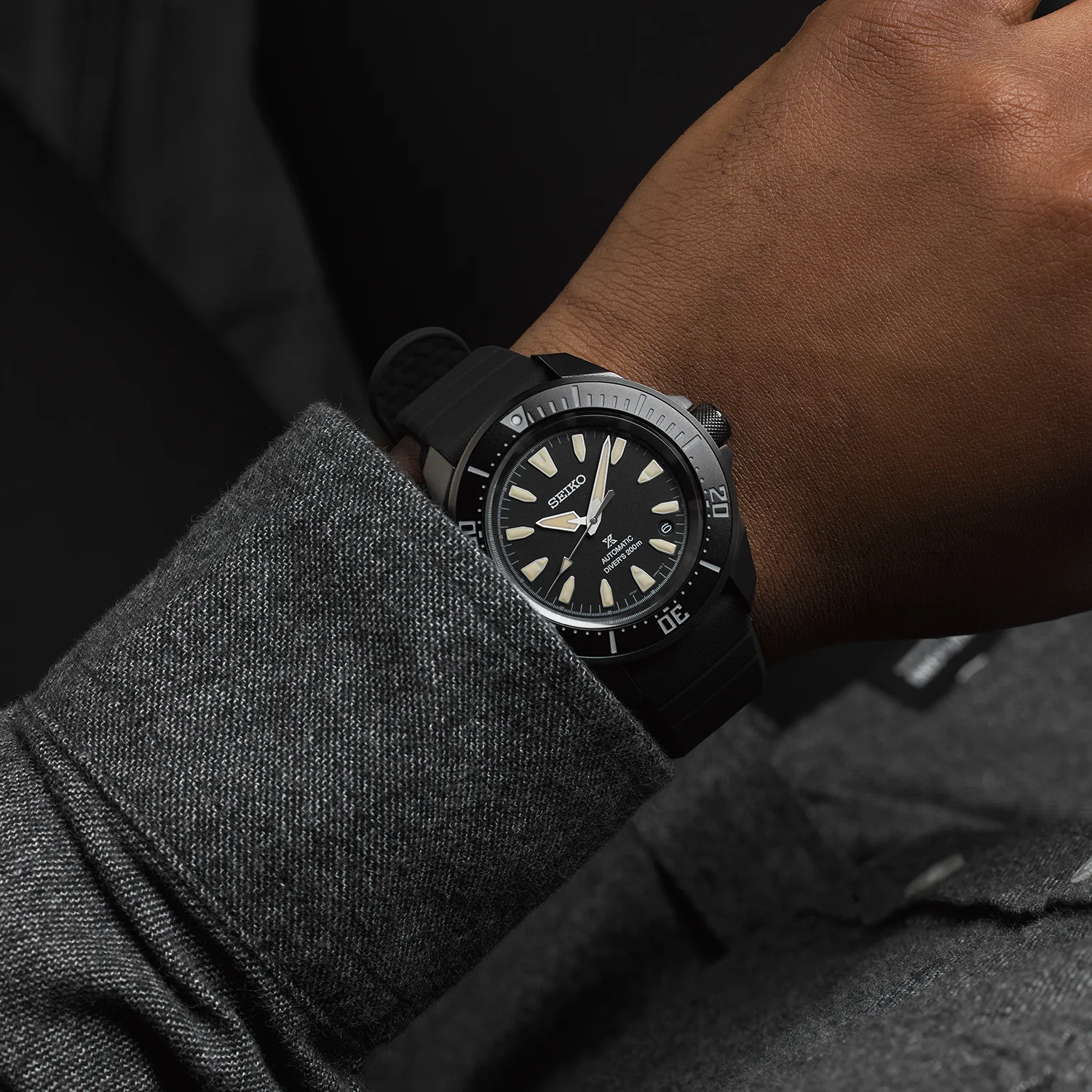 SEIKO PROSPEX SRPL15K1 PROSPEX 4R ALL-BLACK DIVER’S MEN WATCH - Image 5