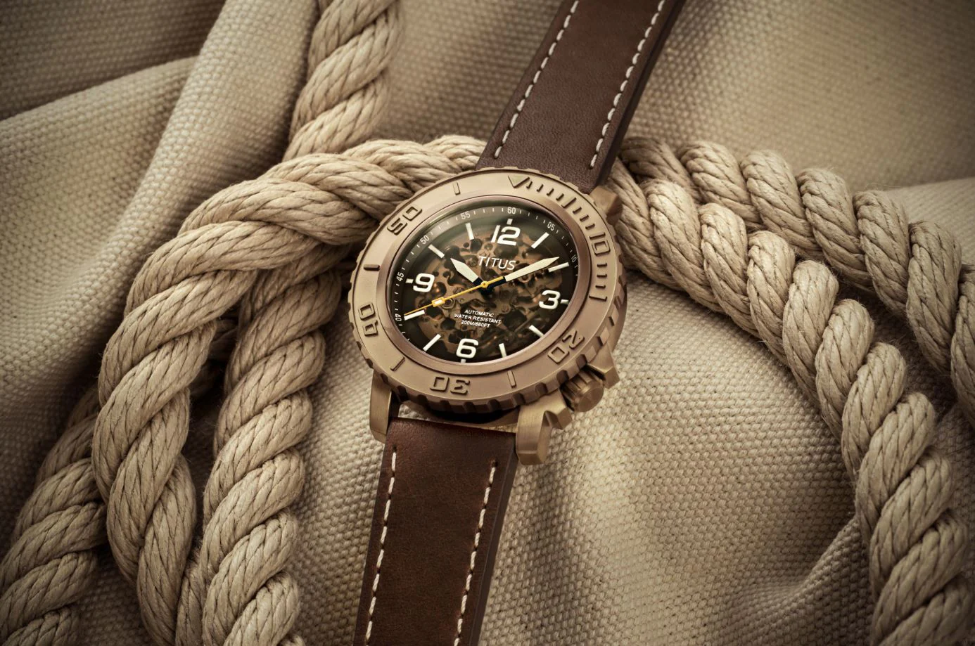 SOLVIL ET TITUS THE CAPE W06-03279-004 3 HANDS MECHANICAL MEN WATCH - Image 6