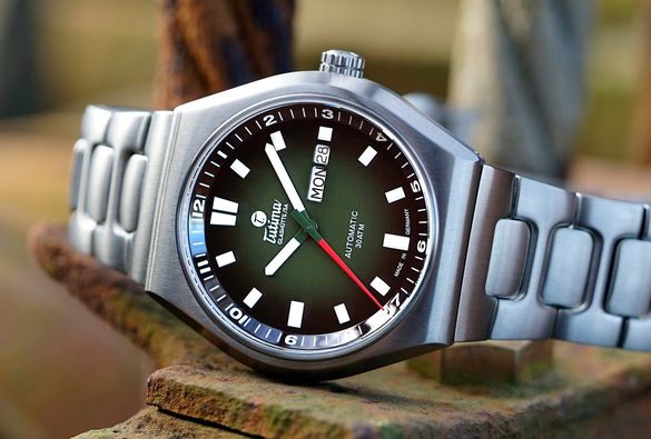 TUTIMA GLASHÜTTE M2 COASTLINE 6150-08 AUTOMATIC MEN WATCH - Image 6